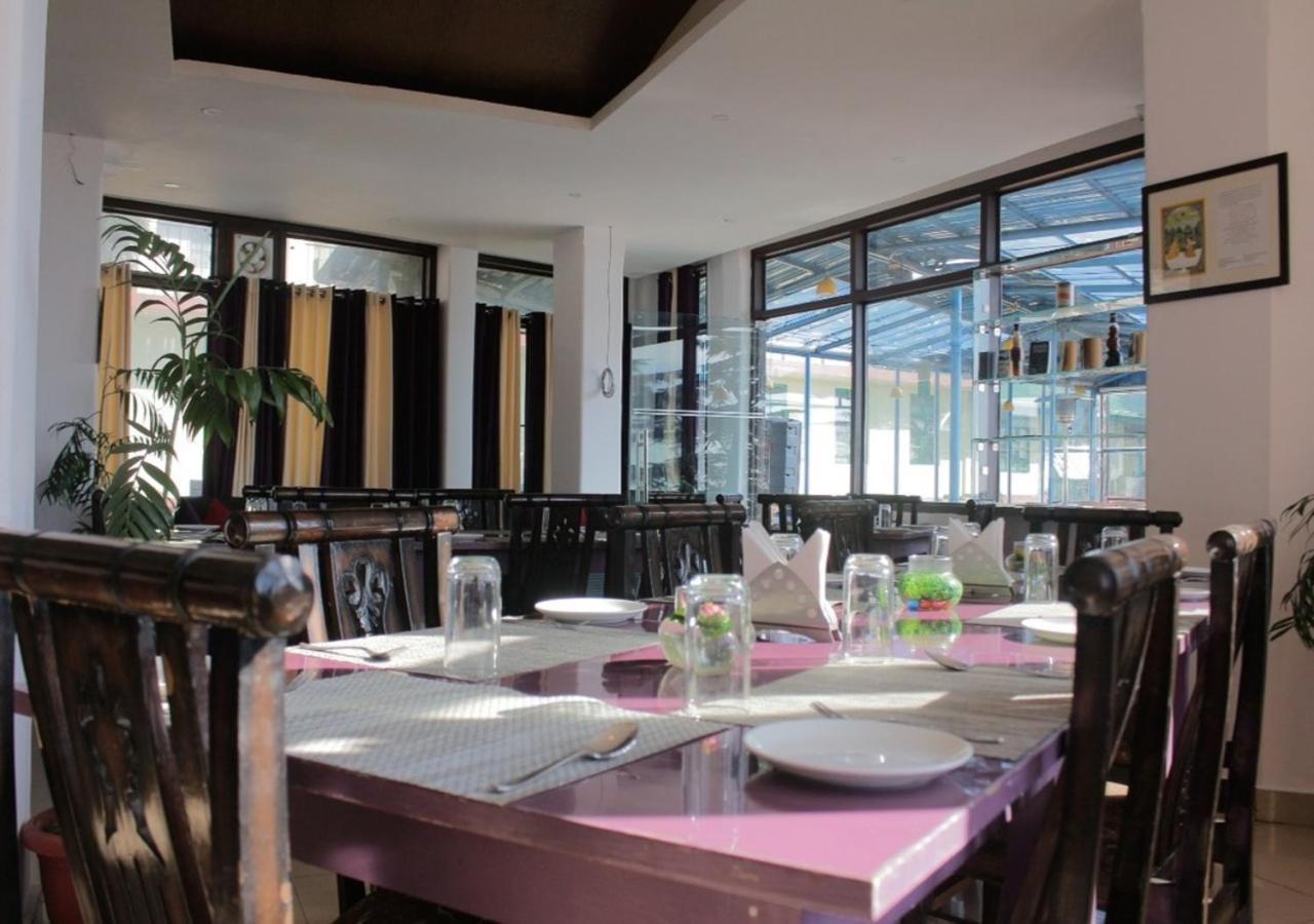 M Hotel And Restaurant McLeod Ganj Eksteriør bilde