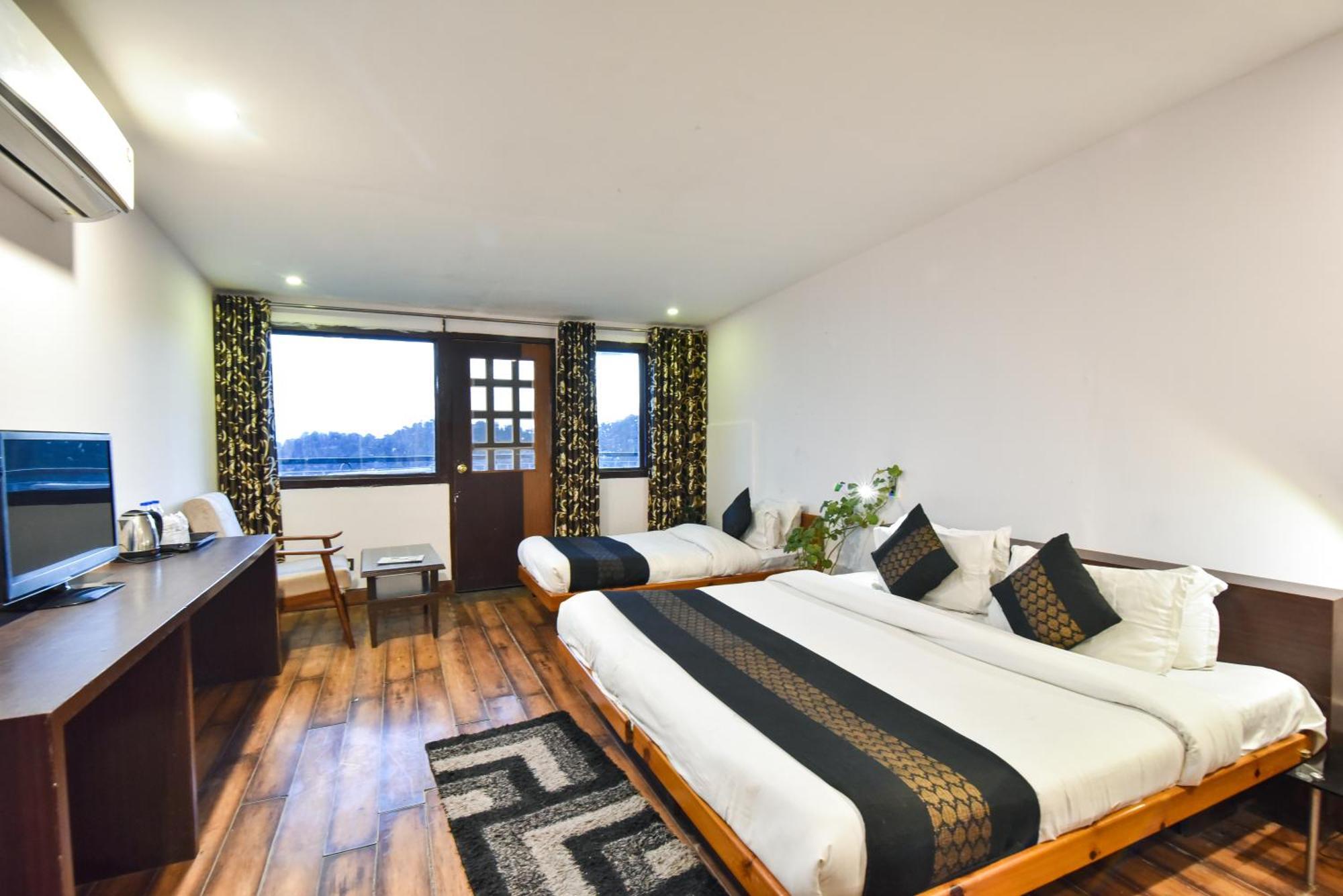 M Hotel And Restaurant McLeod Ganj Eksteriør bilde